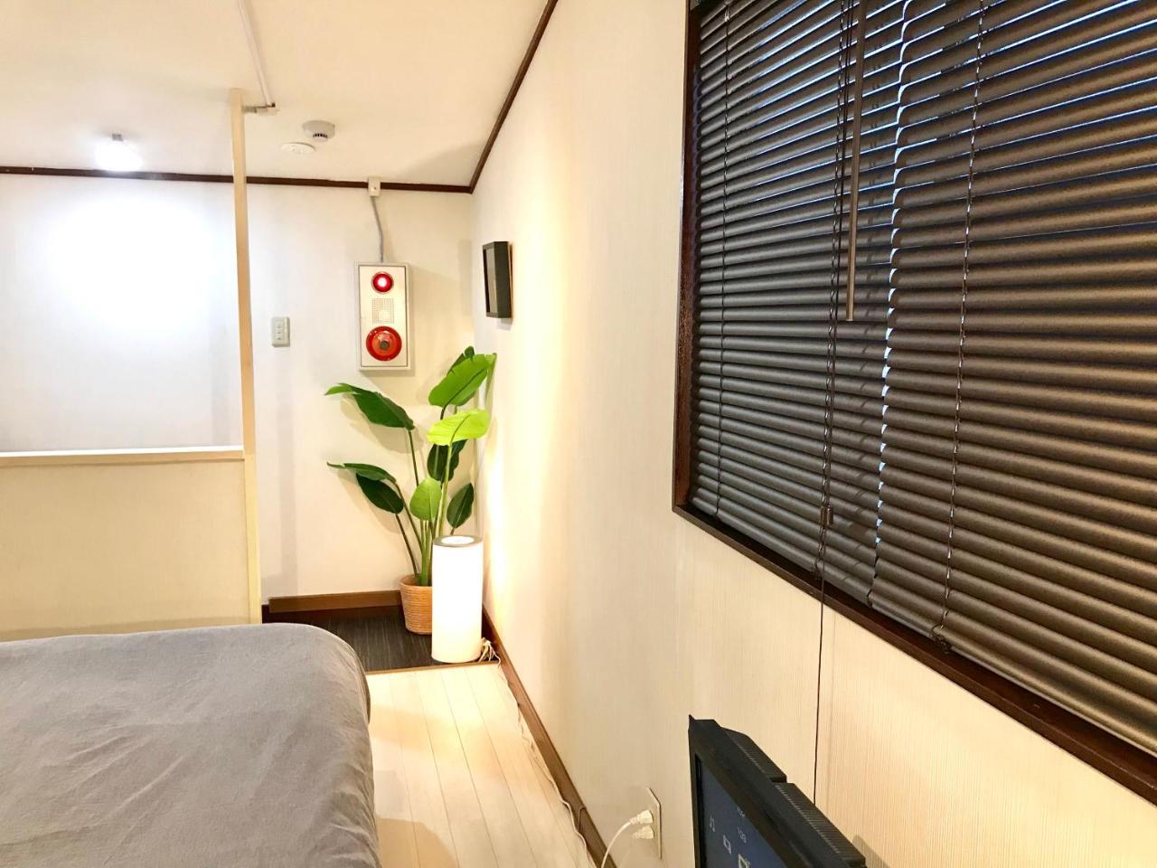 أوساكا Namba Tsutenkaku High Class Villa المظهر الخارجي الصورة